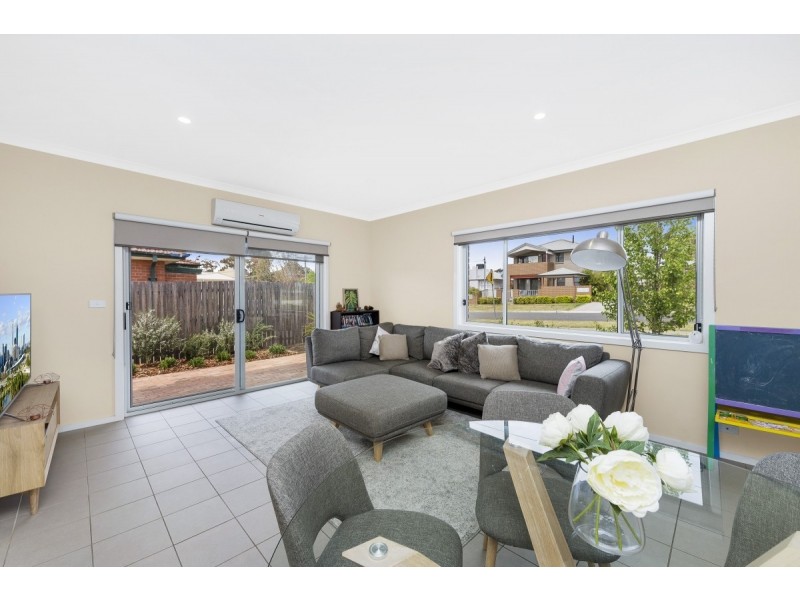 1/3 Gerald Street, Queanbeyan NSW 2620