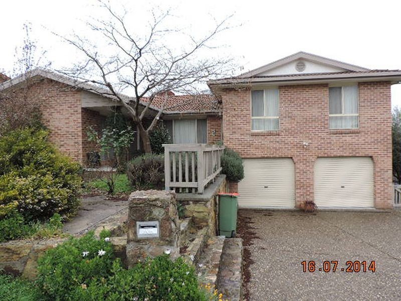 2 Mcinness Street, Queanbeyan NSW 2620