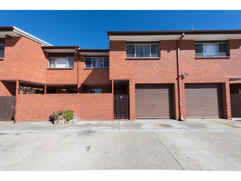 9/1 Hakea Street, Queanbeyan NSW 2620