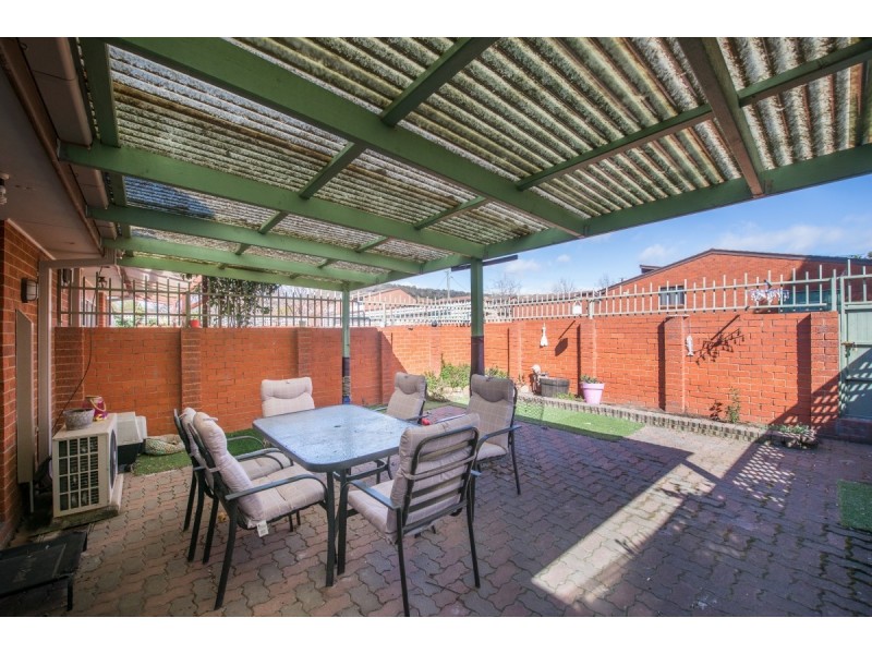 9/1 Hakea Street, Queanbeyan NSW 2620