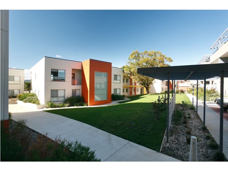 26A/17 Uriarra Road, Queanbeyan NSW 2620