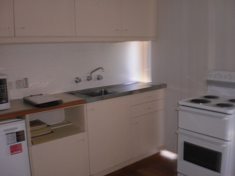 8/44 Kinkora Place, Queanbeyan NSW 2620