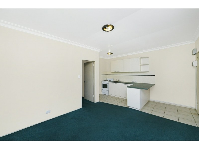 6/124 Henderson Road, Queanbeyan NSW 2620