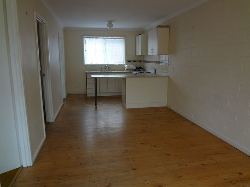 3/19 Charles Street, Queanbeyan NSW 2620