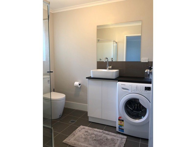 6/70 Uriarra Road, Queanbeyan NSW 2620
