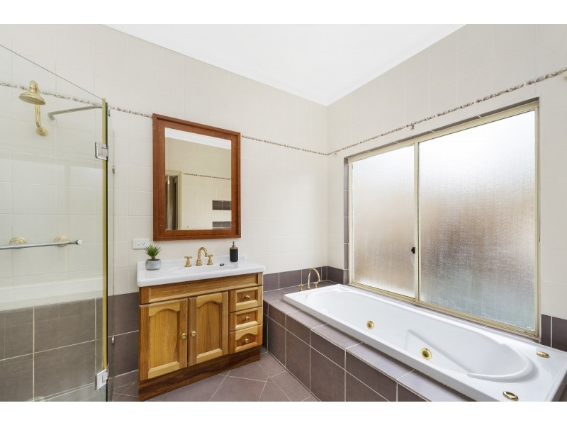 1/27 Ross Road, Queanbeyan NSW 2620