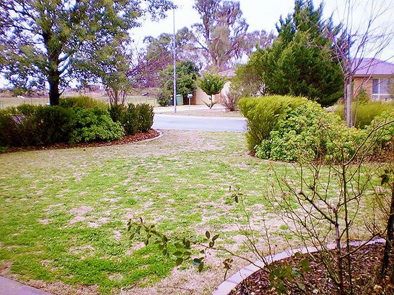 31 Franklin Court, Jerrabomberra NSW 2619