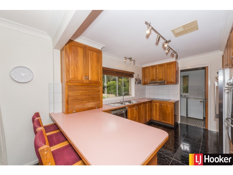 3 Phillip Avenue, Queanbeyan East NSW 2620