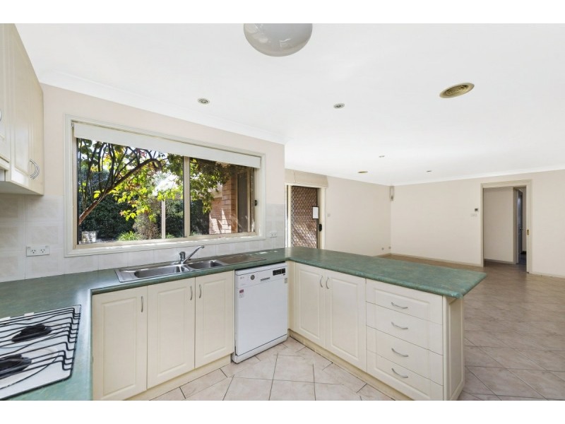 21 Binaburra Place, Queanbeyan NSW 2620