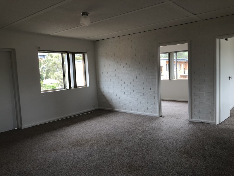 17/18 Booth Street, Queanbeyan NSW 2620