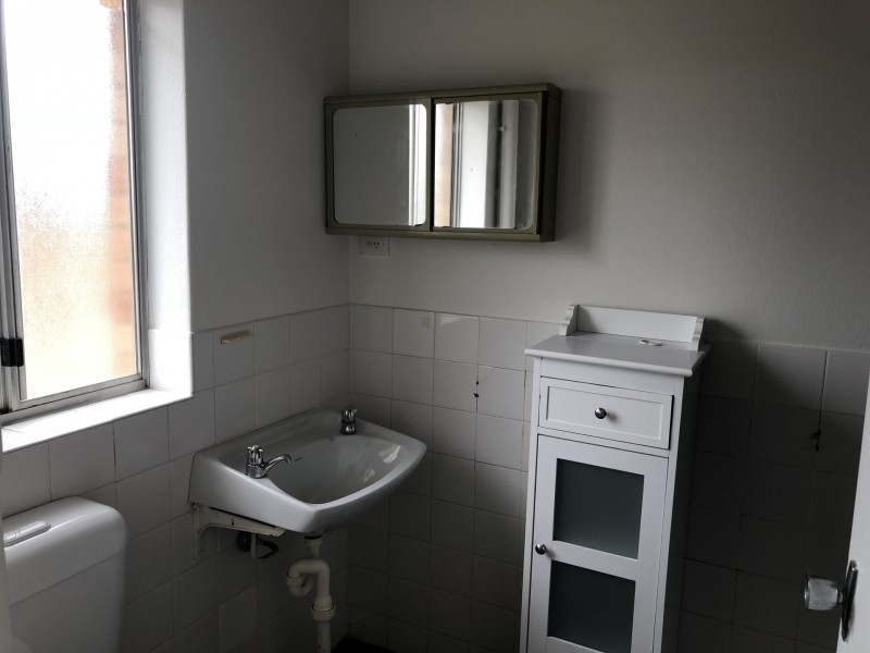 17/18 Booth Street, Queanbeyan NSW 2620