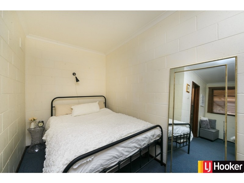 1/10 Arthur Street, Queanbeyan NSW 2620