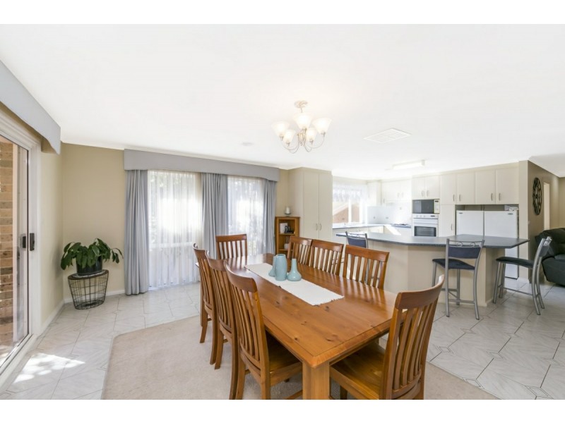 24 Cunningham Street, Queanbeyan NSW 2620