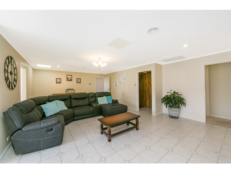 24 Cunningham Street, Queanbeyan NSW 2620