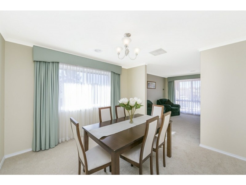 24 Cunningham Street, Queanbeyan NSW 2620