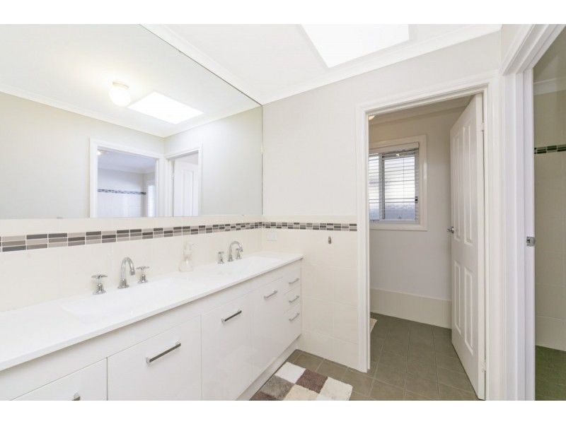 24 Cunningham Street, Queanbeyan NSW 2620