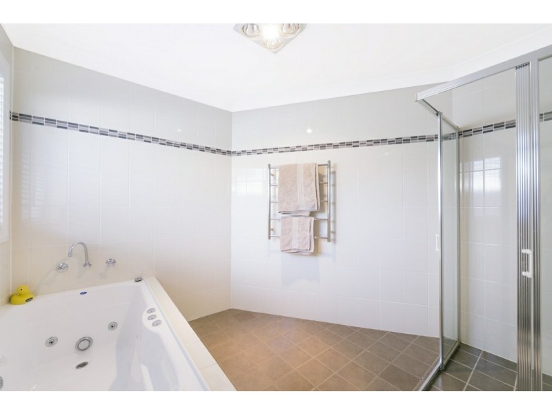 24 Cunningham Street, Queanbeyan NSW 2620