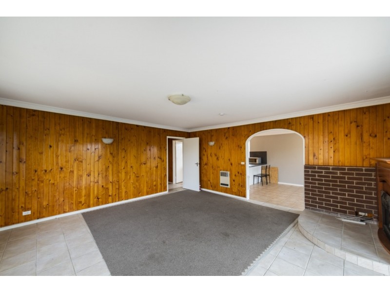 69 Uriarra Road, Queanbeyan NSW 2620