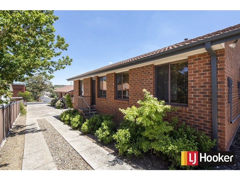 1/10 Charles Street, Queanbeyan NSW 2620