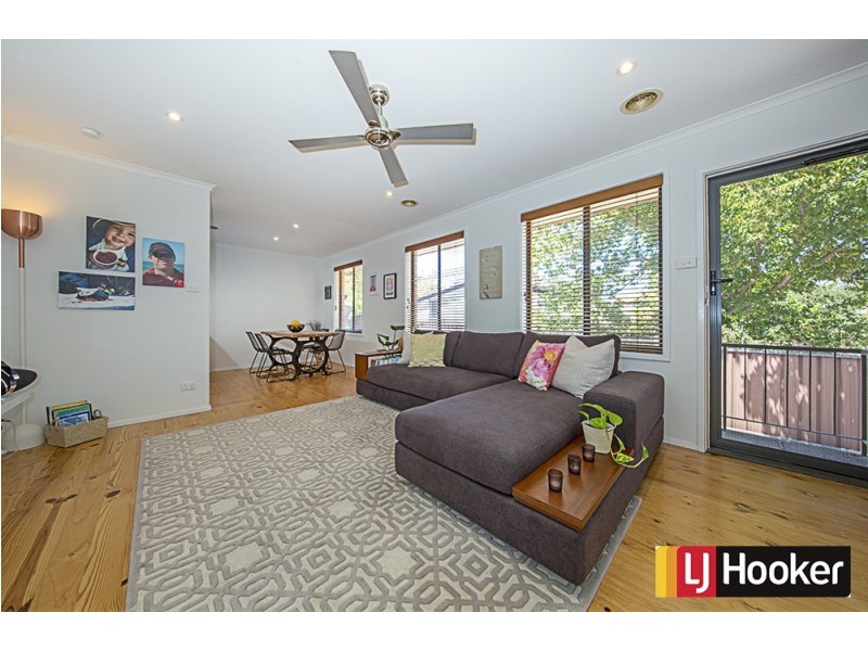 1/10 Charles Street, Queanbeyan NSW 2620
