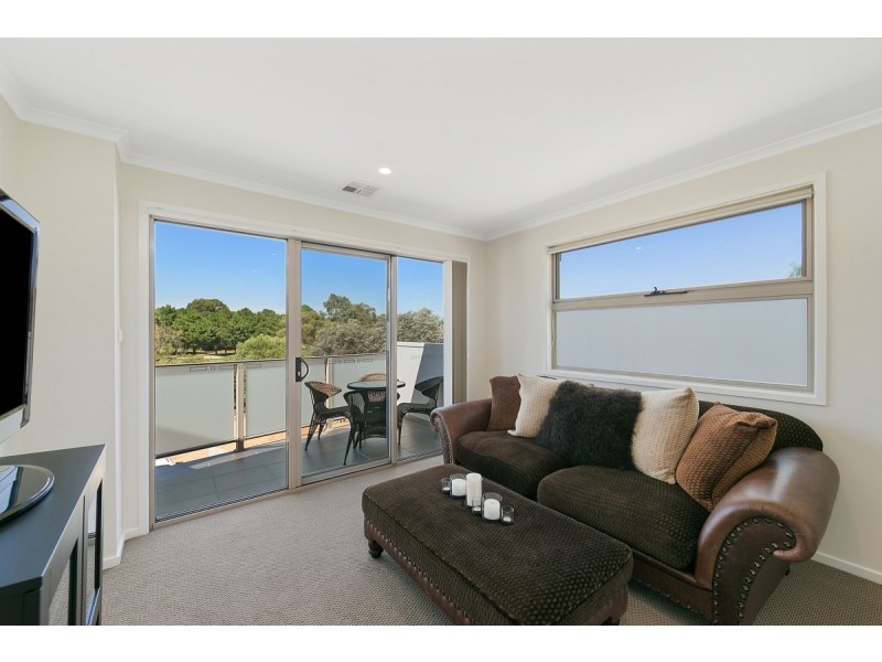 5/17 Dodsworth Street, Greenleigh NSW 2620