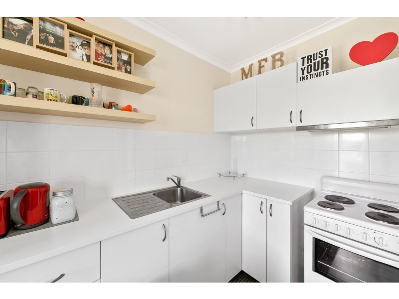 16/9 Macquoid Street, Queanbeyan NSW 2620