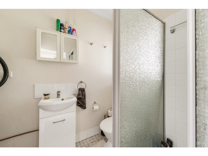 16/9 Macquoid Street, Queanbeyan NSW 2620