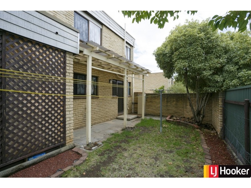 3/20 Donald Road, Queanbeyan NSW 2620