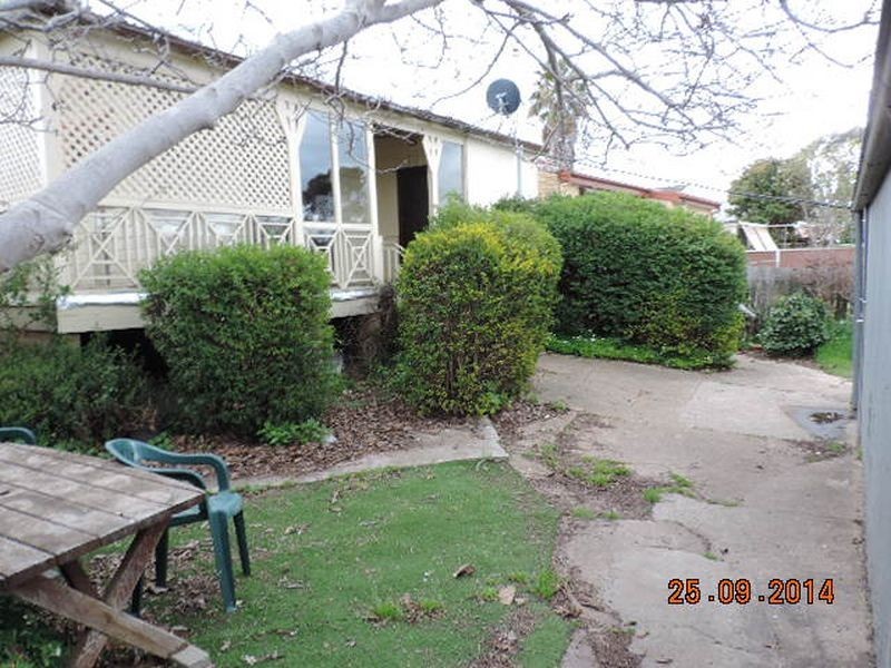 25 Park Street, Queanbeyan NSW 2620