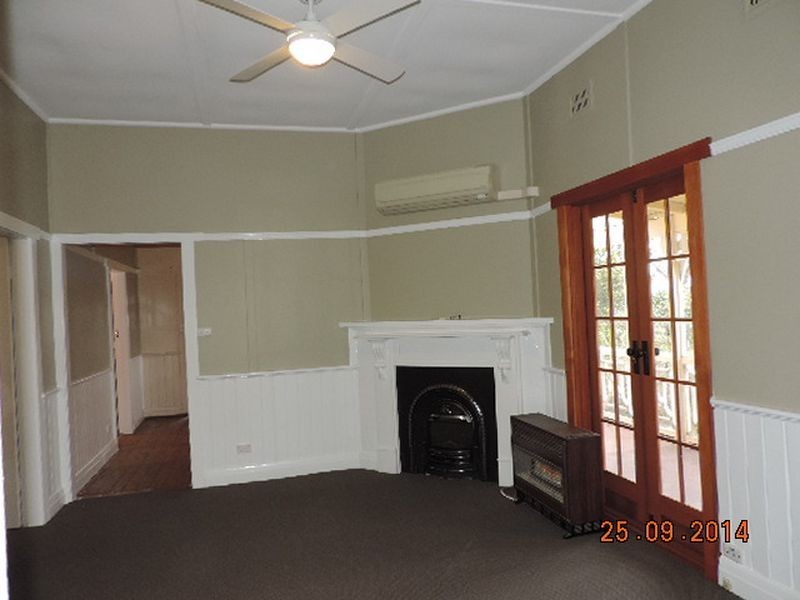 25 Park Street, Queanbeyan NSW 2620