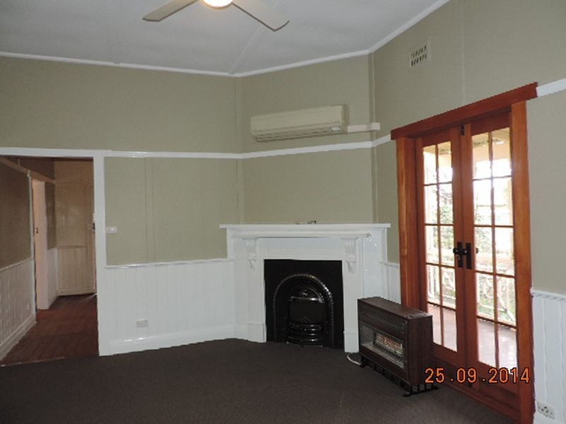 25 Park Street, Queanbeyan NSW 2620