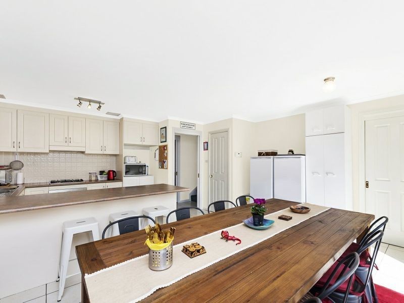 1/24 Binaburra Place, Queanbeyan NSW 2620