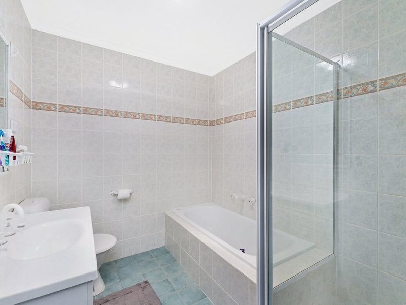 1/24 Binaburra Place, Queanbeyan NSW 2620