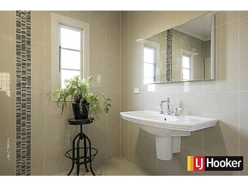 1/30 Derrima Road, Crestwood NSW 2620