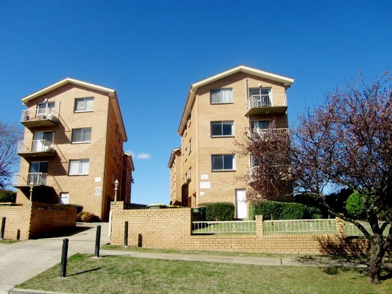 24/3-5 Davison Street, Queanbeyan NSW 2620