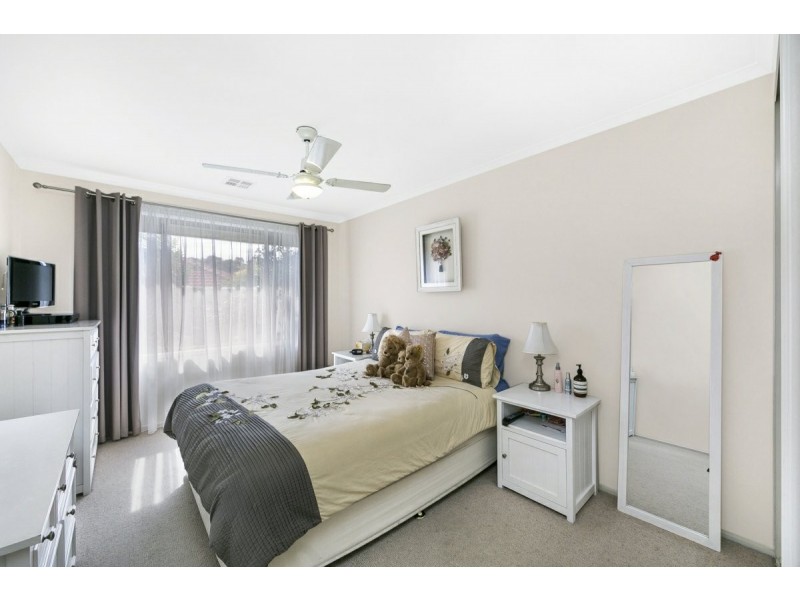 2/11 Barracks Flat Drive, Queanbeyan NSW 2620