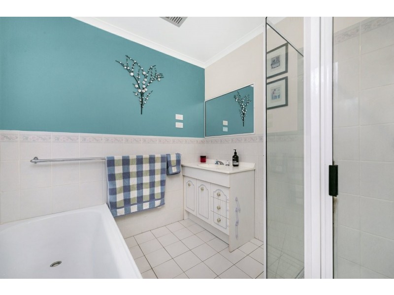 2/11 Barracks Flat Drive, Queanbeyan NSW 2620