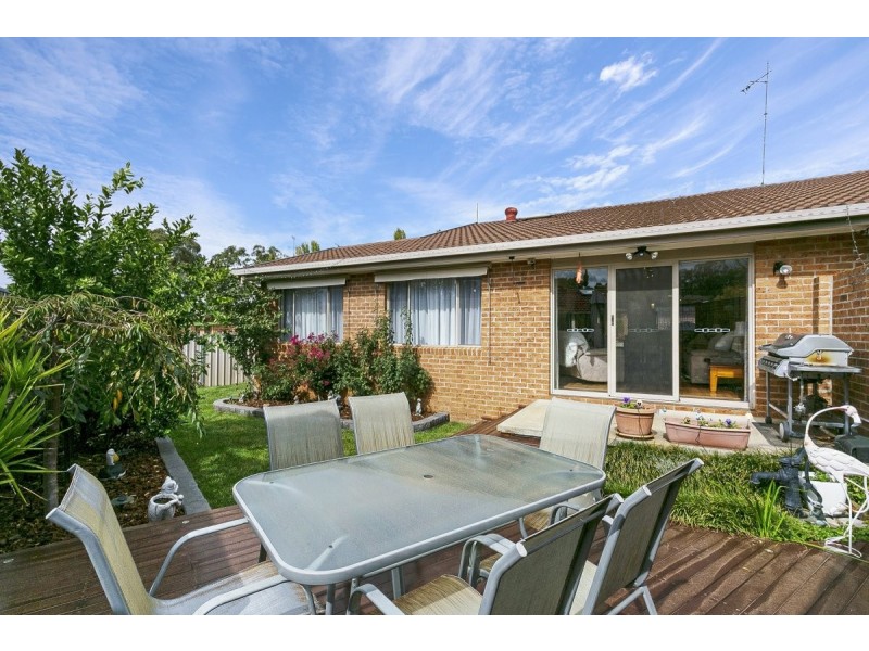 2/11 Barracks Flat Drive, Queanbeyan NSW 2620