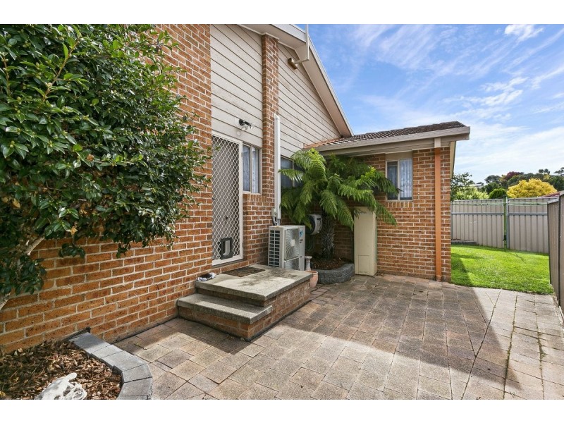 2/11 Barracks Flat Drive, Queanbeyan NSW 2620