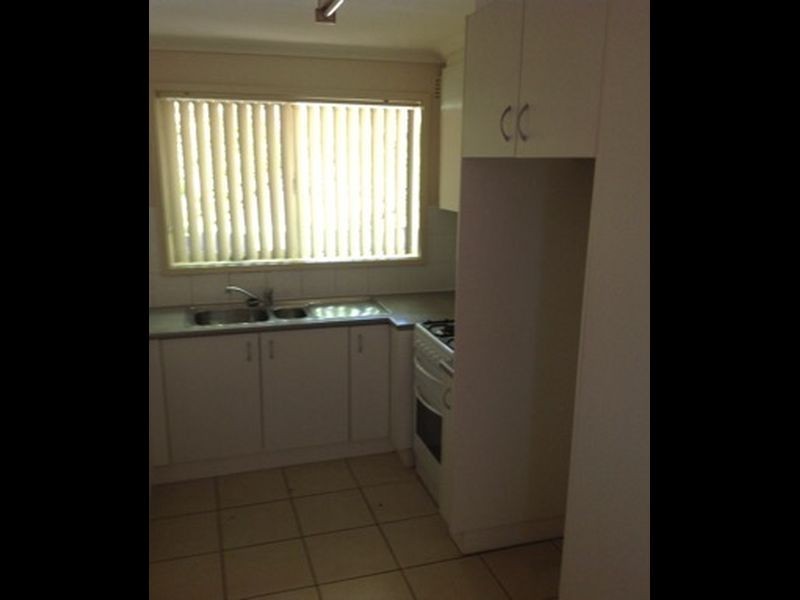 2/26A Broughton Place, Queanbeyan NSW 2620