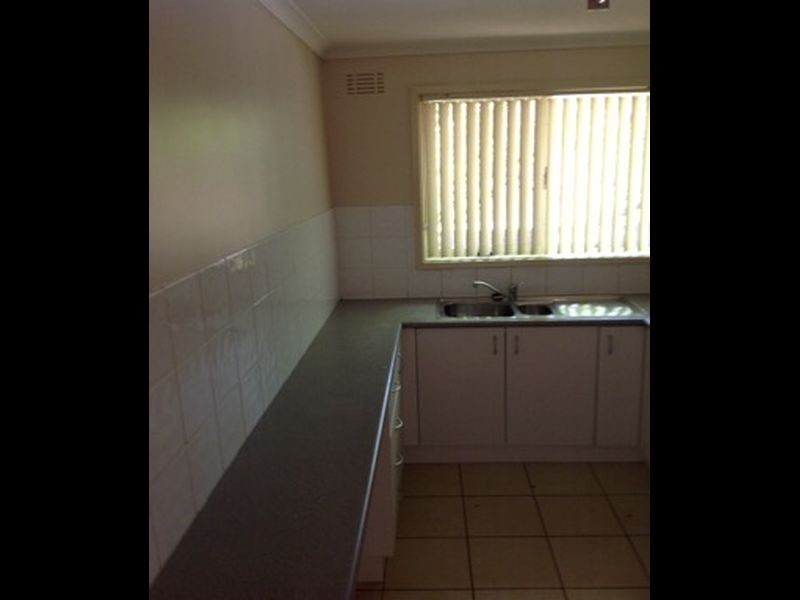 2/26A Broughton Place, Queanbeyan NSW 2620