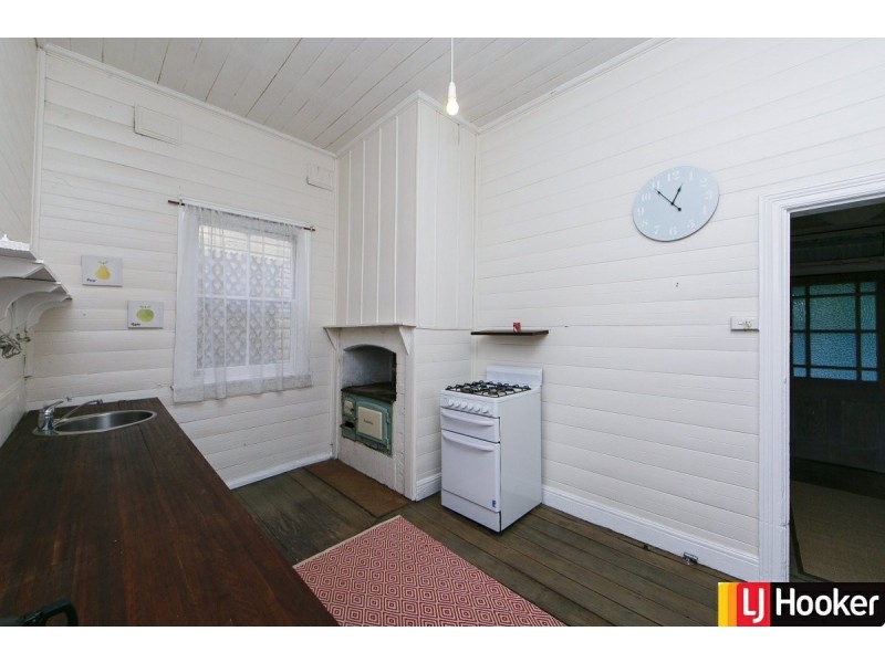 22 Crawford Street, Queanbeyan NSW 2620