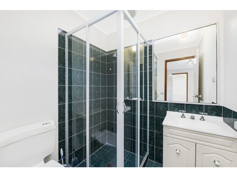 4 Wangara Crescent, Queanbeyan NSW 2620
