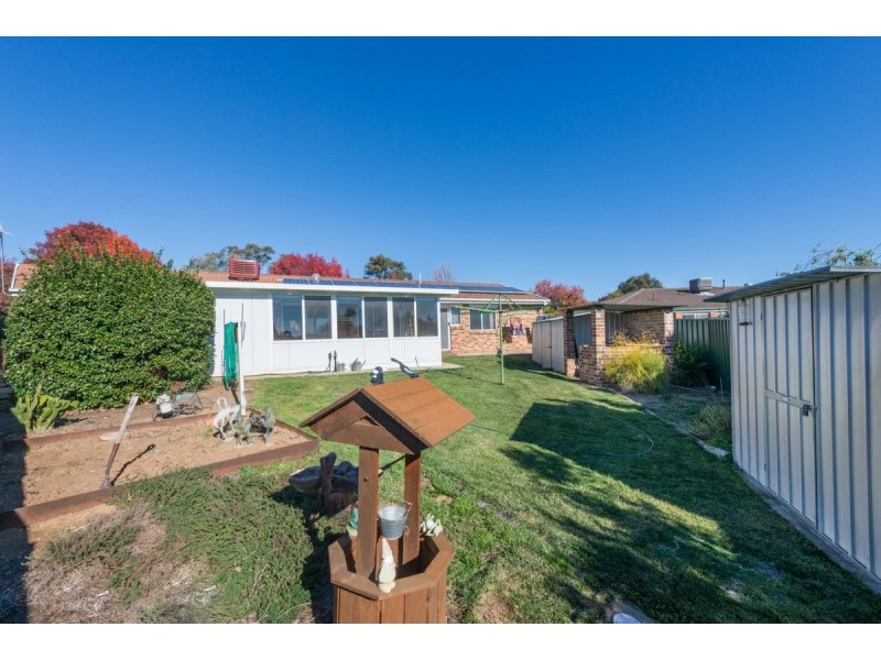 4 Wangara Crescent, Queanbeyan NSW 2620