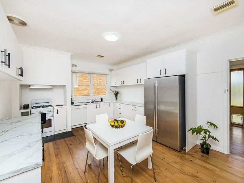 54 Crest Road, Queanbeyan NSW 2620