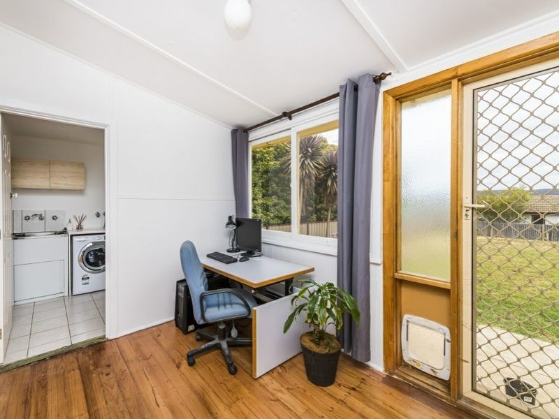 54 Crest Road, Queanbeyan NSW 2620