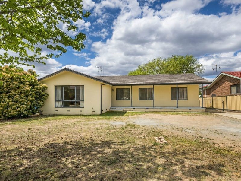 14 Naylor Street, Queanbeyan NSW 2620
