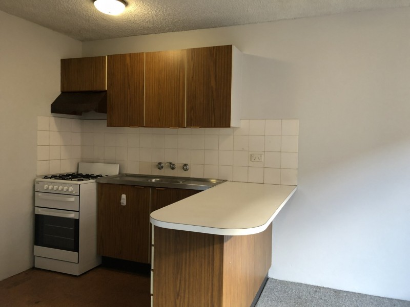 11/70 Uriarra Road, Queanbeyan NSW 2620