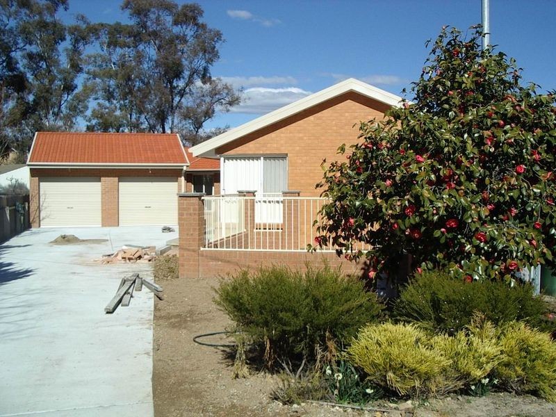 1/5 Vane Place, Queanbeyan NSW 2620