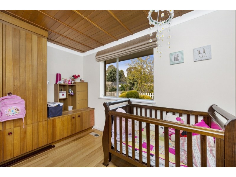 14 Elizabeth Crescent, Queanbeyan NSW 2620